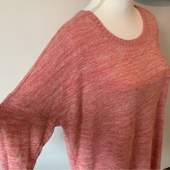 Torrid Super Soft Plush Long Sleeve T-Shirt Scoop Neckline - Picture 3 of 8